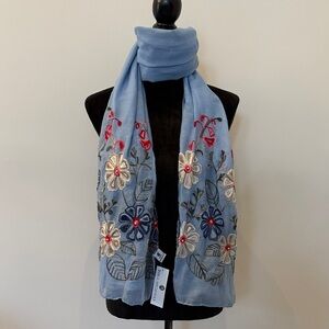 NWT Jessica McClintock Embroidered Floral Blue Scarf